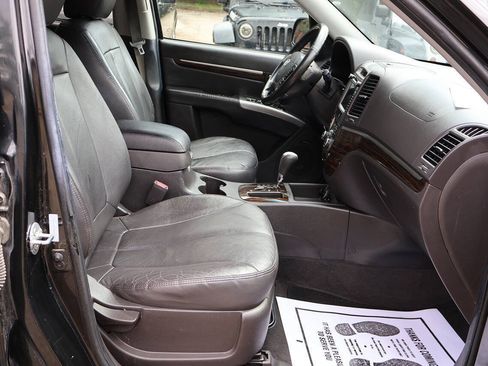 Used 2011 Hyundai Santa Fe Limited w/ Navigation Pkg 4 FWD image 21