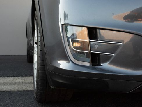 Used 2018 Tesla Model X 100D image 33