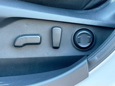 Certified 2024 Subaru Outback Premium image 25