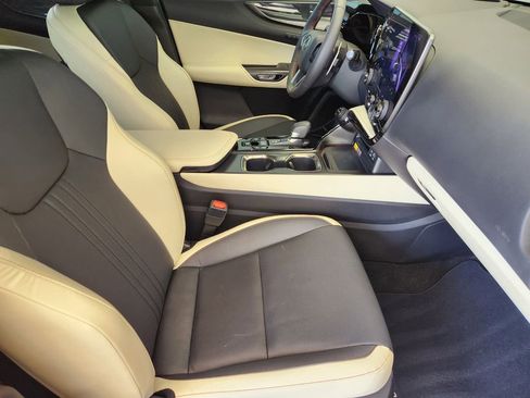 Used 2024 Lexus NX 350 AWD w/ Vision Package image 14