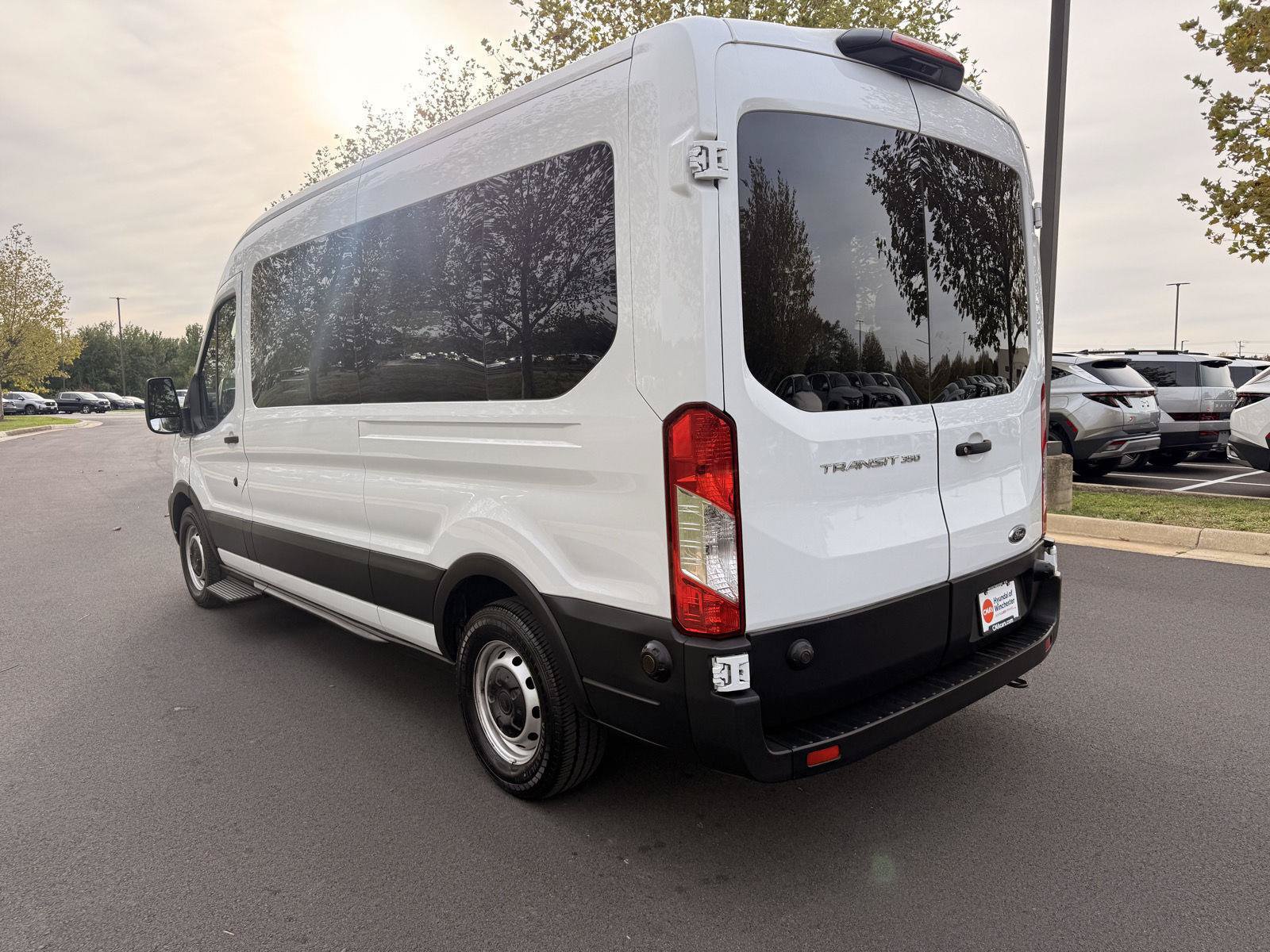 Used 2023 Ford Transit 350 XL RWD image 7