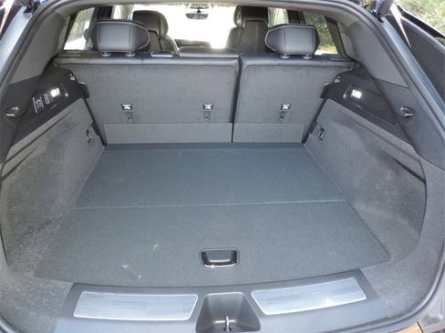 New 2026 Cadillac Lyriq Premium Luxury image 11