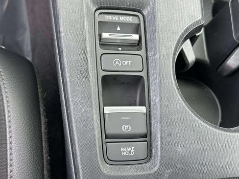 Used 2025 Honda Civic Sport image 26