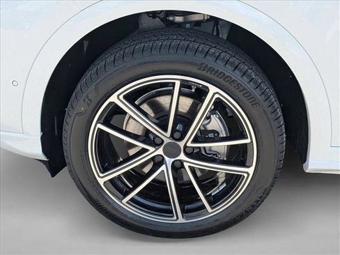 New 2026 Audi Q5 Premium Plus AWD/4WD image 9