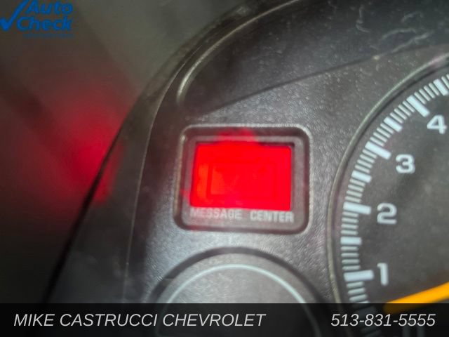 Used 2001 Chevrolet Suburban LT w/ LT Preferred Equipment Group AWD/4WD image 9