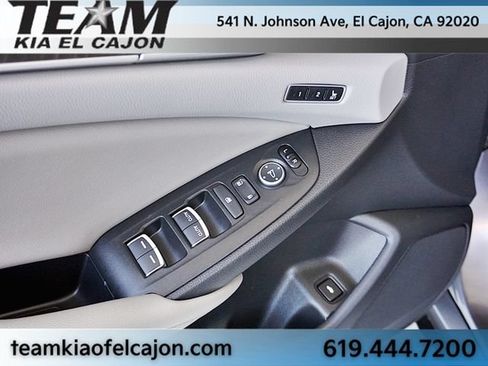 Used 2020 Honda Accord Touring image 23