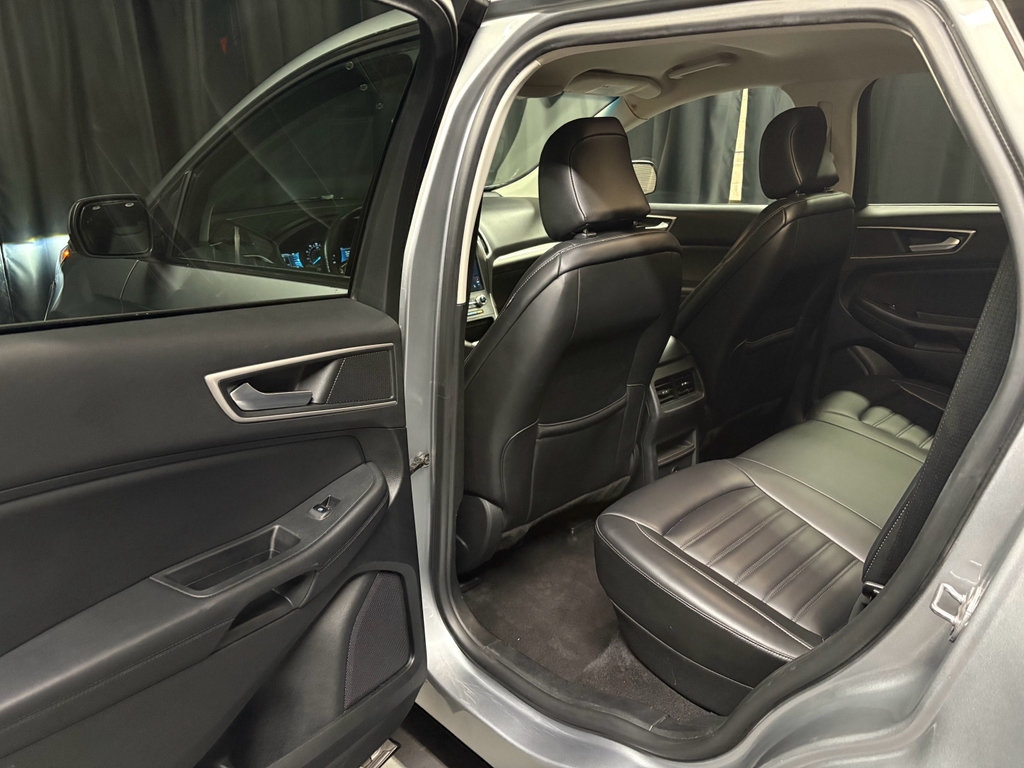 Used 2024 Ford Edge SEL AWD/4WD image 22