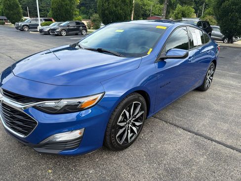 Used 2023 Chevrolet Malibu RS FWD image 9