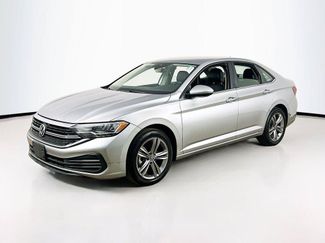 Used 2022 Volkswagen Jetta SE FWD video 1