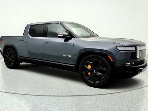Used 2022 Rivian R1T Adventure AWD/4WD image 3
