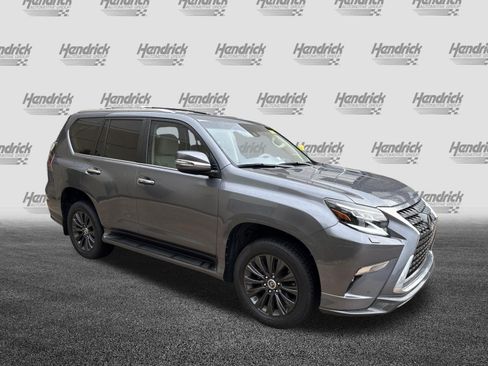 Used 2023 Lexus GX 460 Premium w/ Accessory Package AWD/4WD image 2