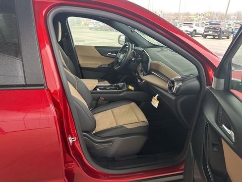 New 2026 Chevrolet Equinox ACTIV AWD/4WD image 31