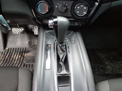 Used 2020 Honda HR-V Sport image 24