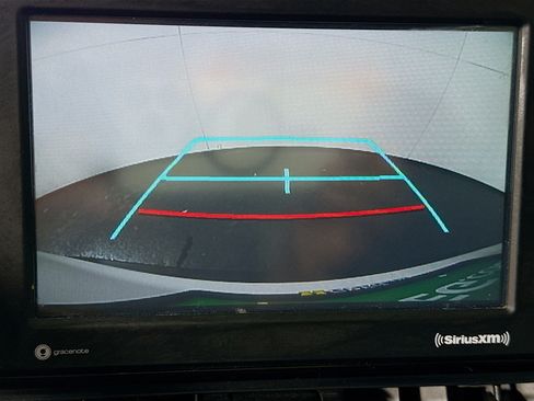 Used 2020 Toyota RAV4 XLE w/ Carpet Mat Package AWD/4WD image 19