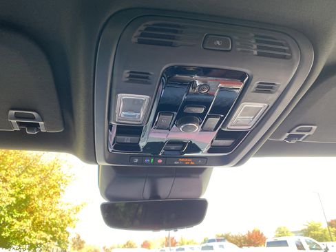 Used 2026 Cadillac Escalade Sport w/ Touring Package image 33