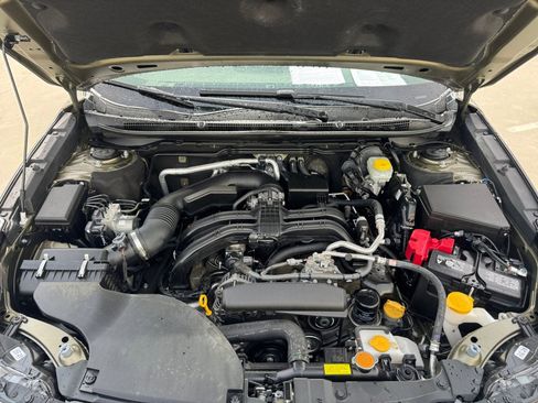 Used 2025 Subaru Outback Limited AWD/4WD image 20