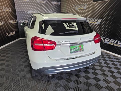 Used 2015 Mercedes-Benz GLA 250 4MATIC image 11