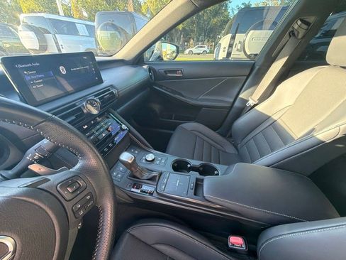 Used 2025 Lexus IS 350 F Sport w/ Navigation Package AWD/4WD image 15