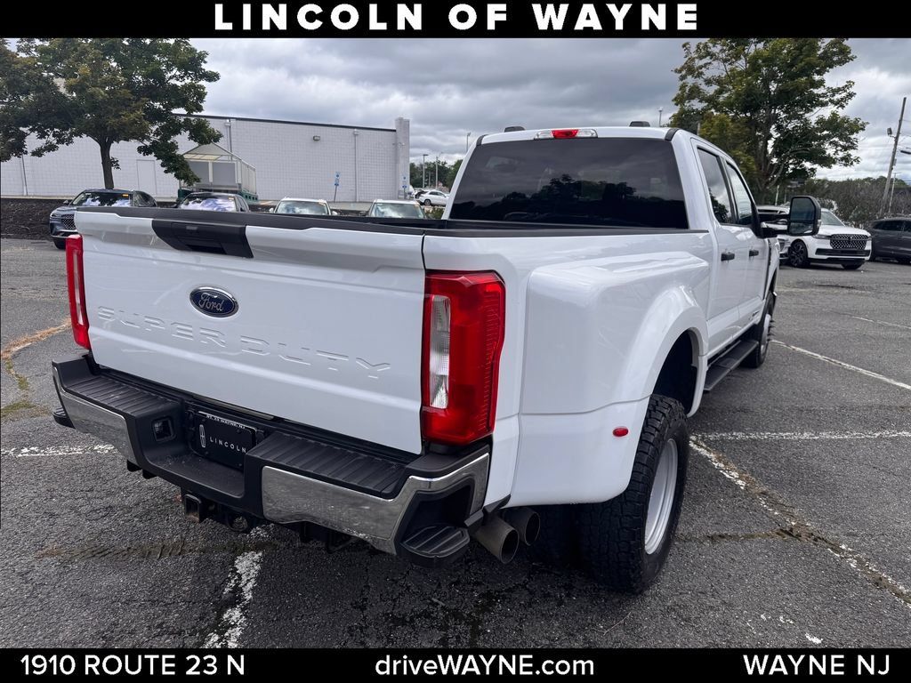 Used 2025 Ford F350 XLT AWD/4WD image 7