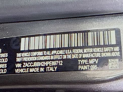 Used 2017 Jeep Renegade Altitude AWD/4WD image 32