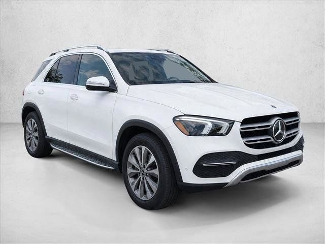 Certified 2020 Mercedes-Benz GLE 450 4MATIC image 3