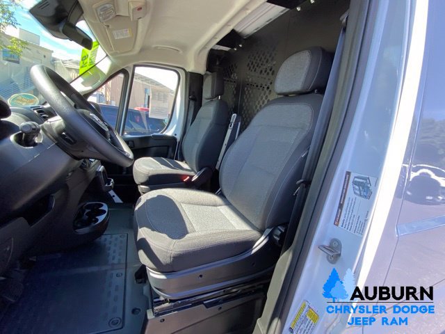 Used 2025 RAM ProMaster 2500 w/ U-Haul Equipment Group FWD image 17