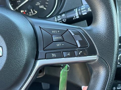 Used 2019 Nissan Rogue Sport S AWD/4WD image 16