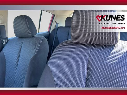 Used 2012 Nissan Versa Hatchback FWD image 15