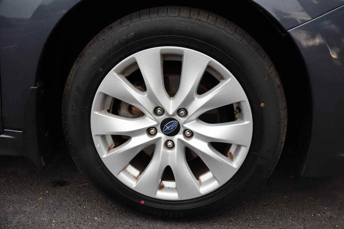 Used 2015 Subaru Legacy 2.5i Premium AWD/4WD image 44