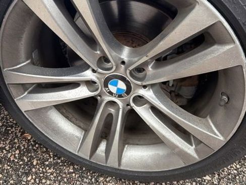 Used 2017 BMW 330i Sedan image 13