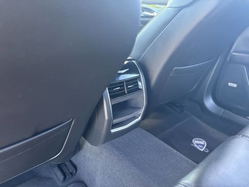Used 2018 Cadillac CT6 Luxury AWD/4WD image 19