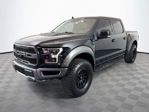 Used 2020 Ford F150 Raptor w/ Equipment Group 802A Luxury AWD/4WD image 3