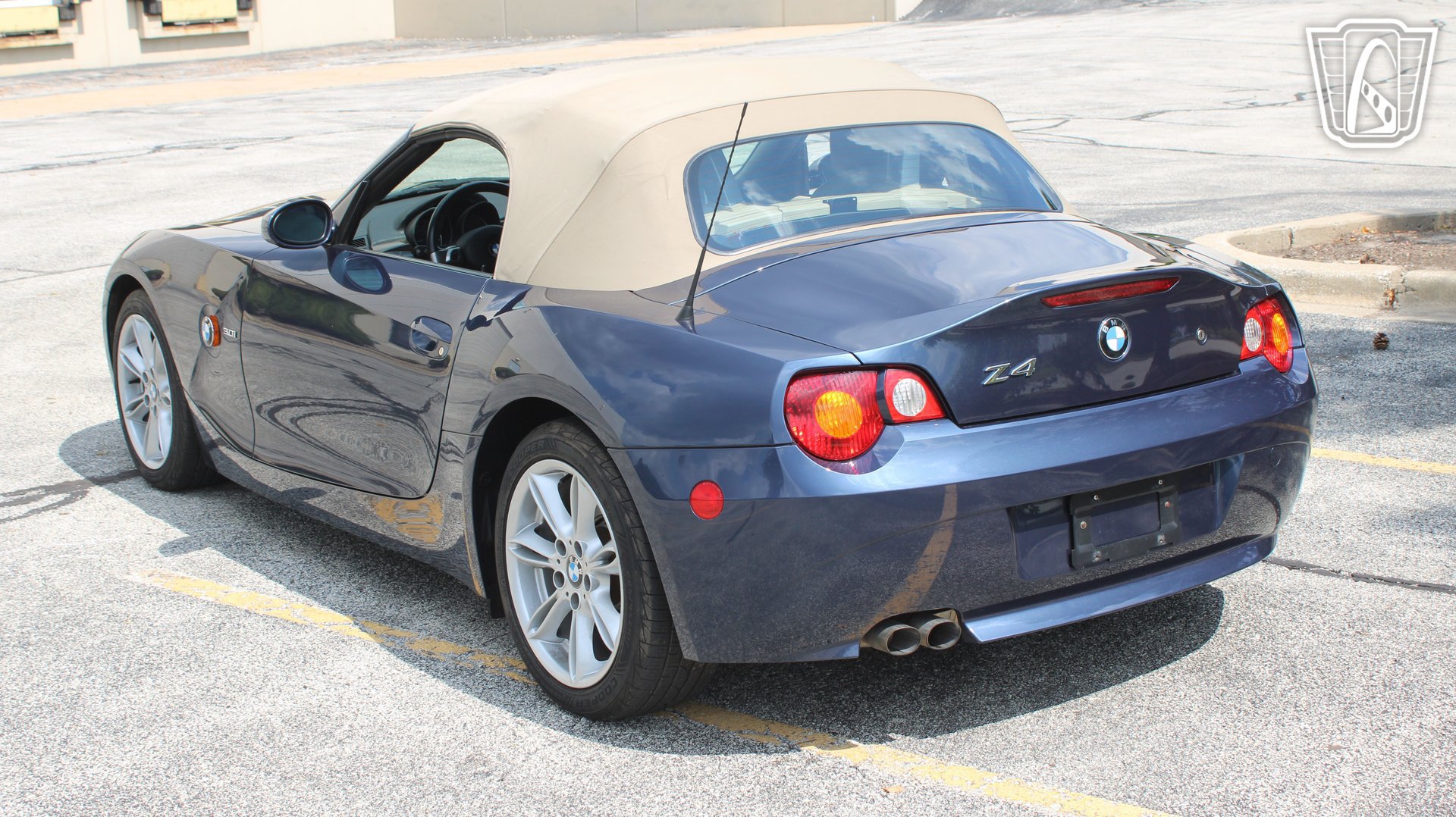 Used 2004 BMW Z4 3.0i RWD image 25