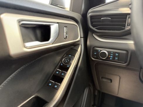 Certified 2020 Ford Explorer XLT image 14