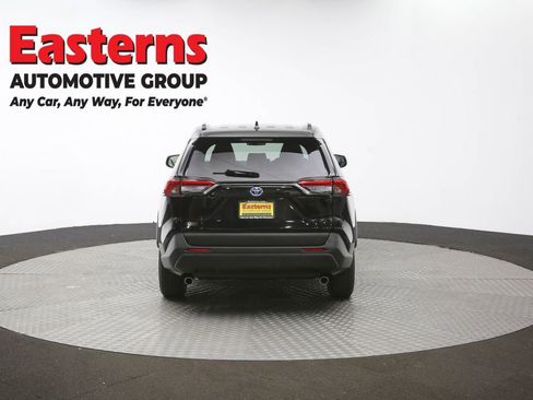 Used 2022 Toyota RAV4 LE image 35