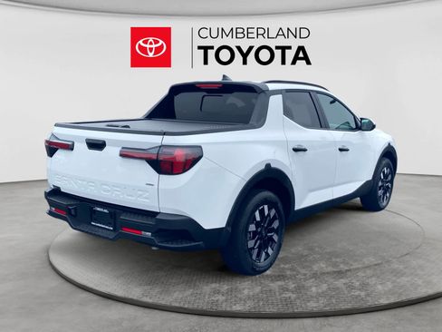 Used 2025 Hyundai Santa Cruz SEL AWD/4WD image 5