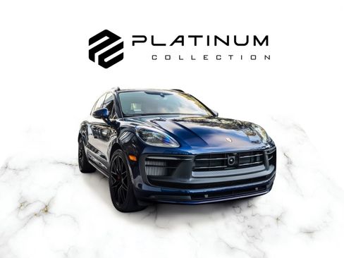 Used 2022 Porsche Macan GTS AWD/4WD image 1