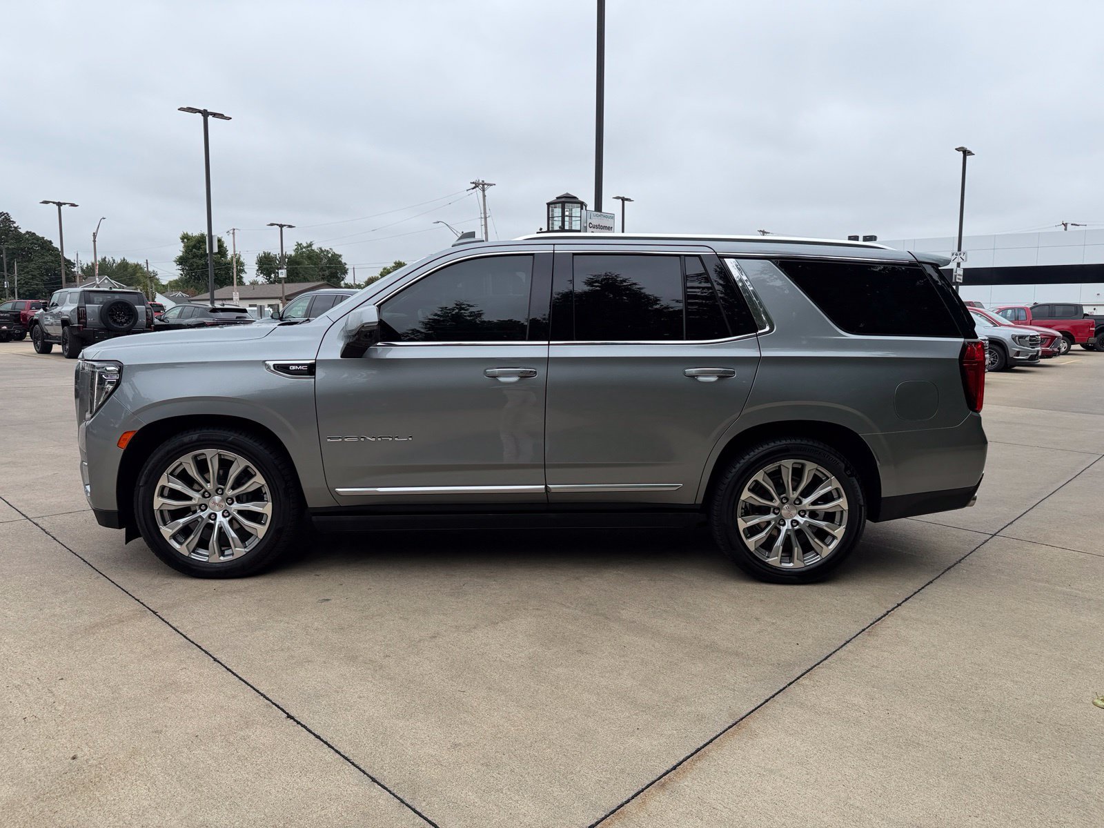Used 2023 GMC Yukon Denali w/ Max Trailering Package AWD/4WD image 8