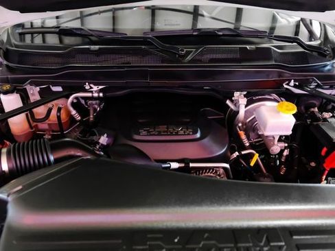 Used 2024 RAM 2500 Big Horn image 7