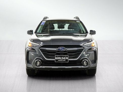 Used 2024 Subaru Outback Premium AWD/4WD image 8