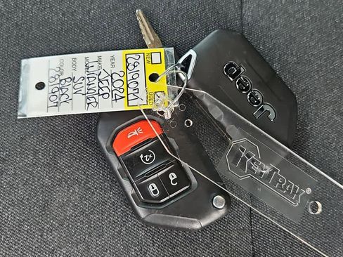 Used 2024 Jeep Wrangler Sport S image 35