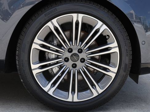 New 2026 Land Rover Range Rover SE AWD/4WD image 11