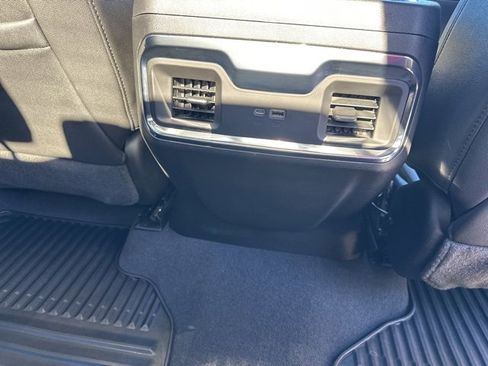 Used 2022 Chevrolet Silverado 1500 LTZ image 34