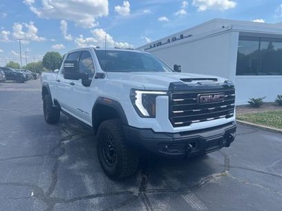 Used 2025 GMC Sierra 2500 AT4X w/ AT4X AEV Edition