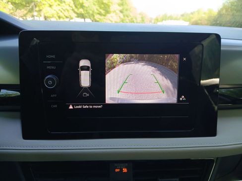 New 2026 Volkswagen Taos S image 19