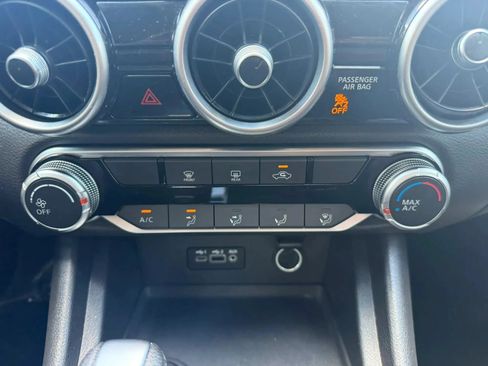 Used 2022 Nissan Sentra SV w/ Trunk Package FWD image 19