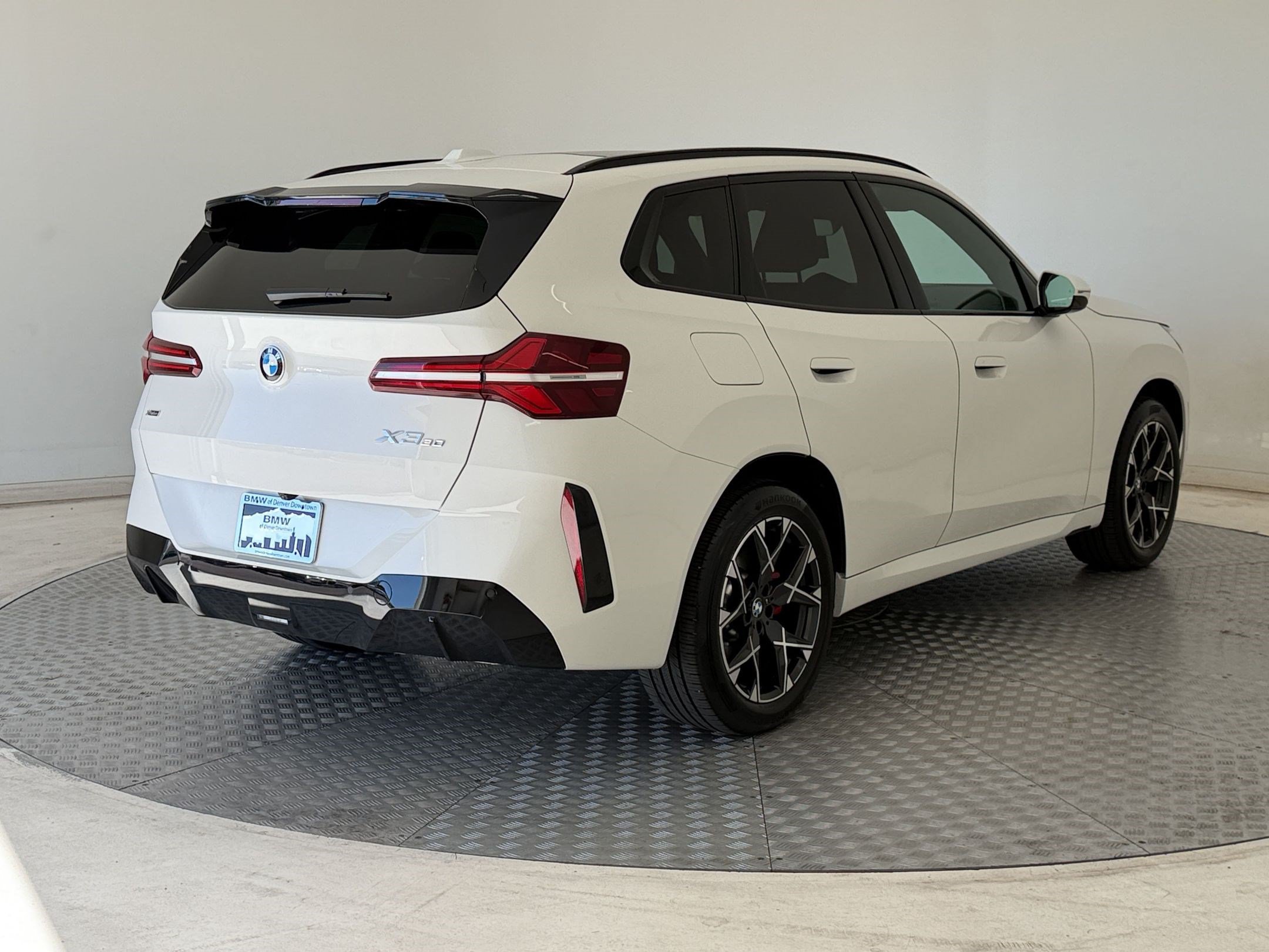 Used 2026 BMW X3 xDrive30i w/ M Sport Package AWD/4WD image 9
