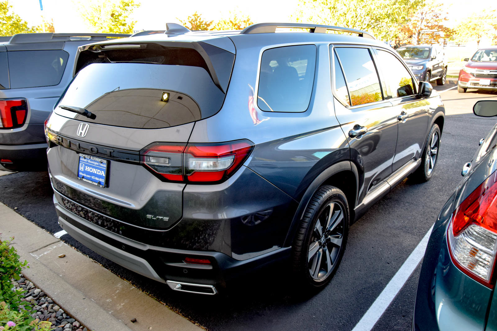 Used 2023 Honda Pilot Elite image 16