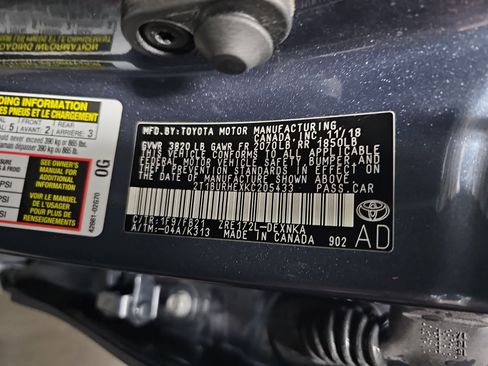 Used 2019 Toyota Corolla LE w/ Body Protection Package image 35