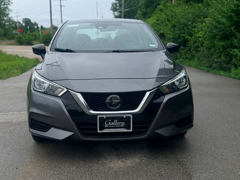 Used 2020 Nissan Versa S FWD image 23